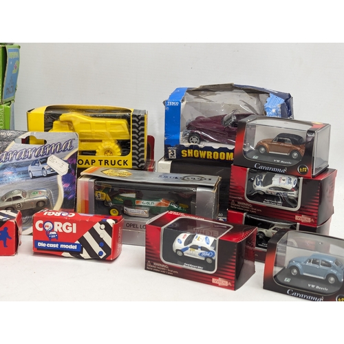 707 - A collection of model cars and trucks, including MatchBox, Corgi, Eligor, Schabak, Cararama, etc