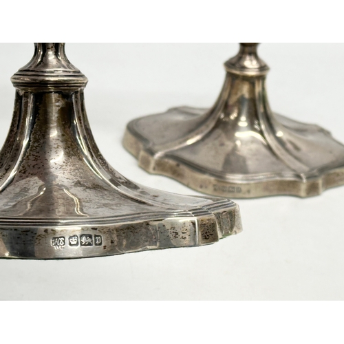 488 - A pair of large sterling silver Hawksworth, Eyre & Co Ltd candlesticks. Early 20th century, 1901. 16... 