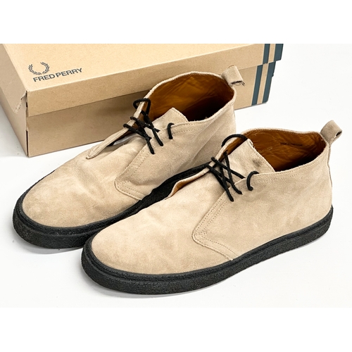 525E - A pair of Fred Perry shoes with box. UK 10.