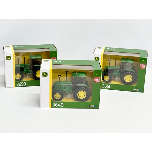 721 - 3 new Britains John Deere 3640 tractors in boxes. 20x10x14cm