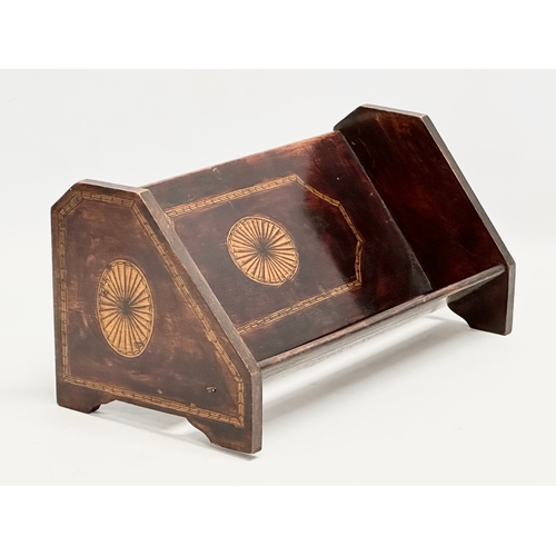 360C - An early 20th century inlaid tabletop book stand. 30x14x13.5cm