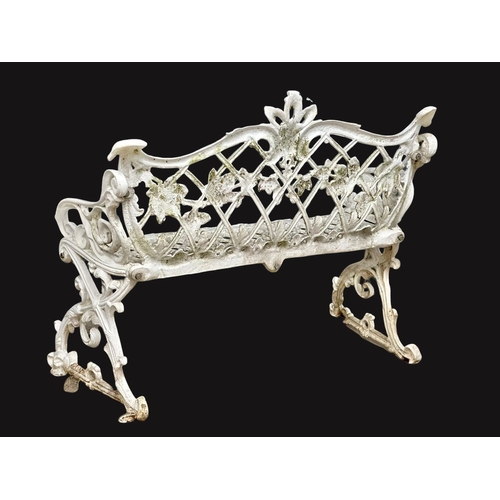 816 - A fine proportioned vintage Victorian style cast alloy garden bench. 98x51x81cm(10)