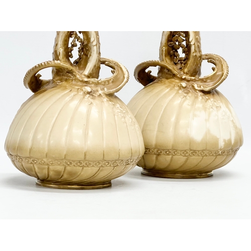 13 - A pair of late 19th century Ernst Wahliss ‘Depose’ vases. Turn Wein. Austria. Circa 1897-1910. 13x22... 