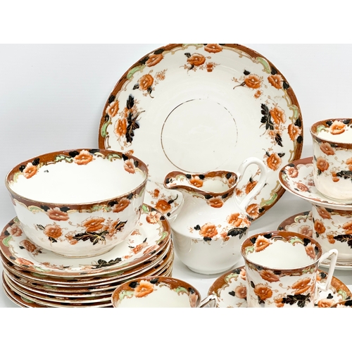 75 - Early Royal Albert. A 28 piece early 20th century Royal Albert tea service. 1905-1920.