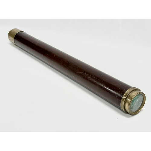 6 - An early 19th century Matthew Berge, Late Ramsden telescope with original leather case. Circa 1810-1... 