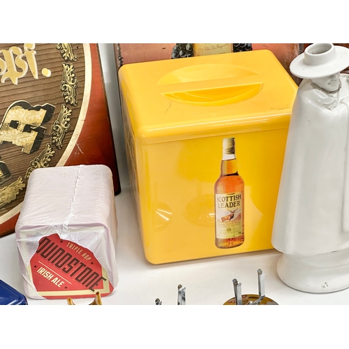 370 - A collection of pub and alcohol memorabilia. Cavallina Bianca tray, Murphy’s Irish Stout mirror, Sco... 