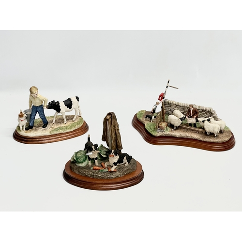 461 - 2 Border Fine Arts figures and a large James Herriot Studio Collection ‘Close T’ Gate’ 31cm. Border ... 