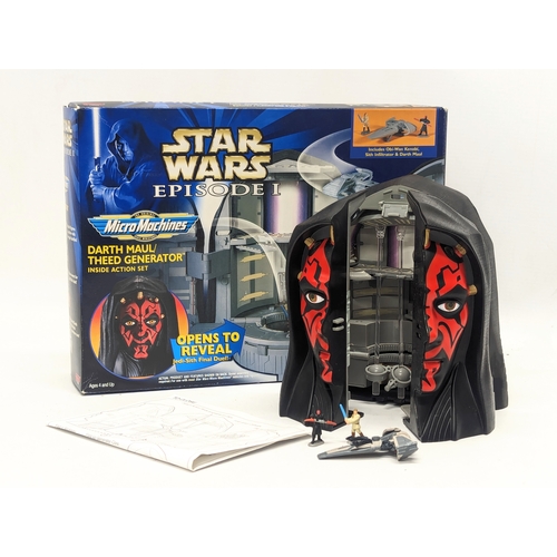 511 - A collection of 3 Star Wars models including a Star Wars Episode I Tatooine set, Darth Maul/Theed Ge... 