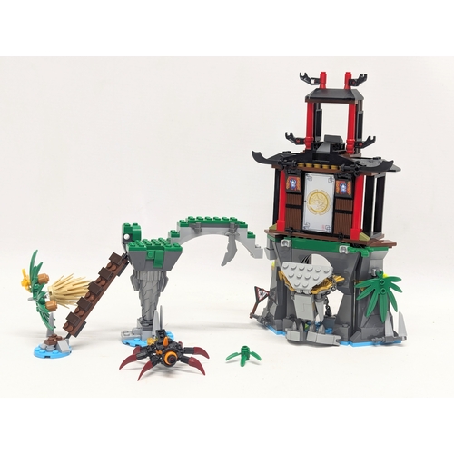 518 - A Lego Ninjago Tiger Widow Island set