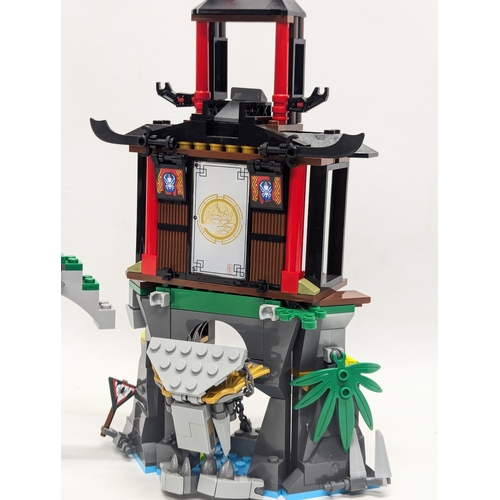 518 - A Lego Ninjago Tiger Widow Island set