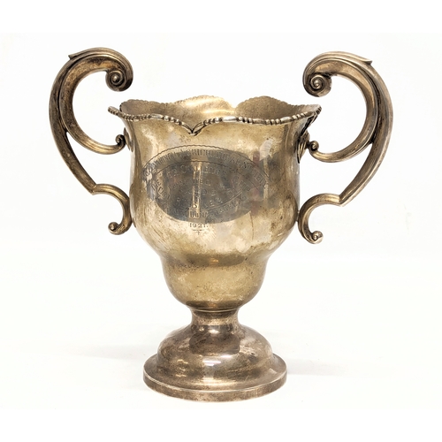 600 - A large Irish silver cup engraved for Ballynahinch Agricultural Society. Sharman D. Neil. Dublin, AP... 