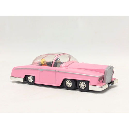 538 - A Corgi Classic model car of Thunderbirds Fab 1.