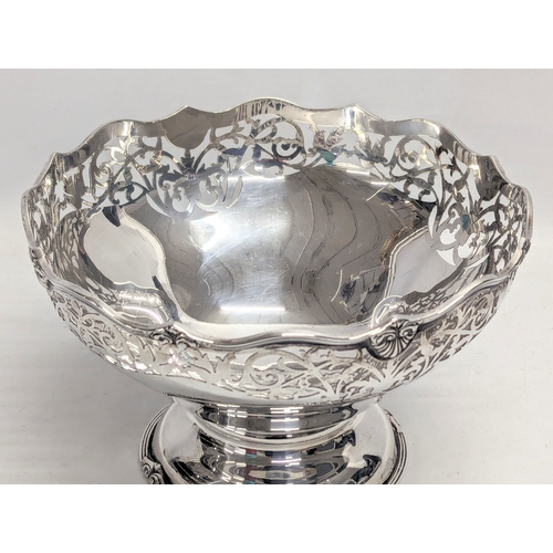 564 - An early 20th century pierced silver footed bowl by Charles. S. Green & Co. Birmingham, 1933. 495g. ... 