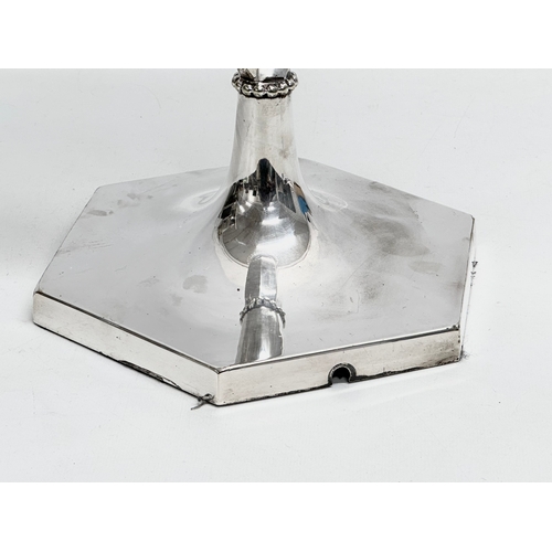 15 - A large excellent quality late 19th century Irish silver plated converted table lamp with cut glass ... 