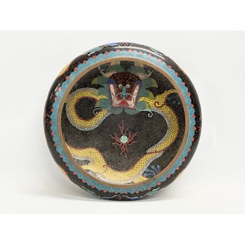 114 - A good quality early 20th century Chinese cloisonné enamelled shallow bowl with dragon design. Guang... 