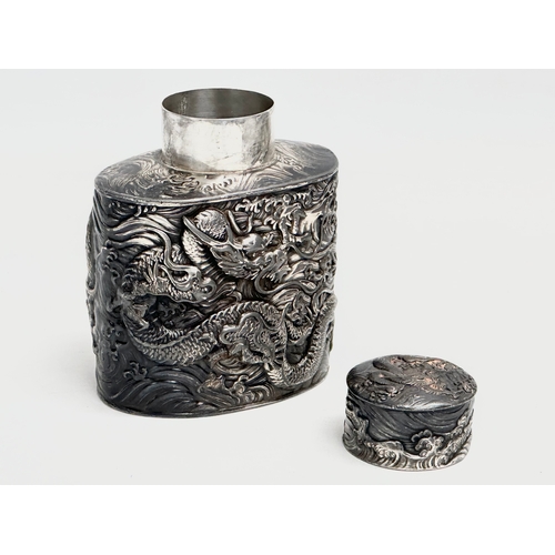 47 - A good quality late 19th century Chinese silver plated tea caddy. Circa 1880-1900. 9x6x12cm