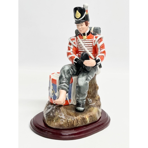 318 - A rare Royal Doulton ‘Drummer Boy’ figurine. H.N. 2679. Royal Doulton Tableware LTD, 1975. 16x23cm