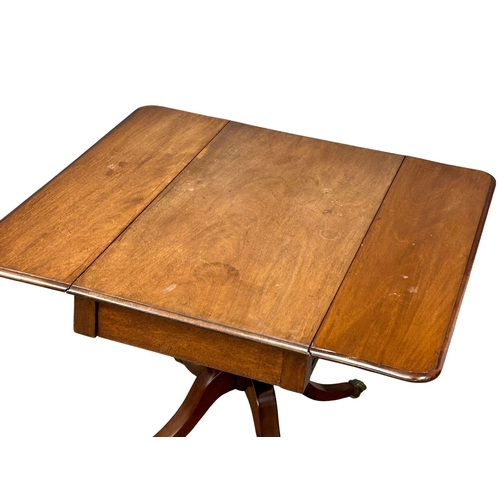 1171 - A George IV mahogany super table/sofa table. 100x105x74cm. 55x100x74cm