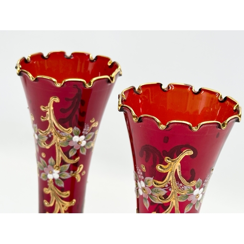 87 - A pair of Venetian Murano Ruby Glass vases. Italy. 24cm