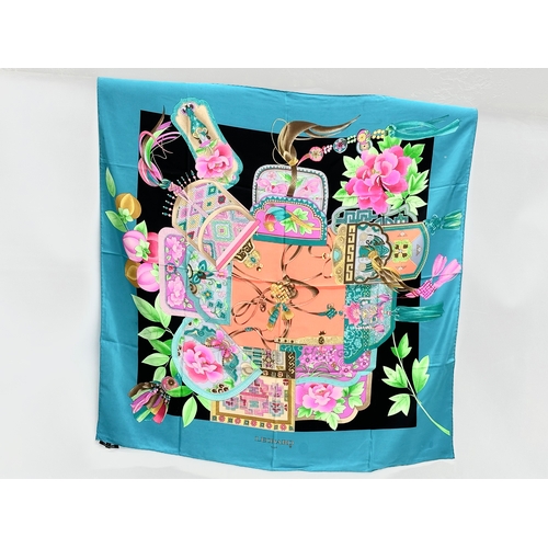 468 - A Leonard silk scarf.