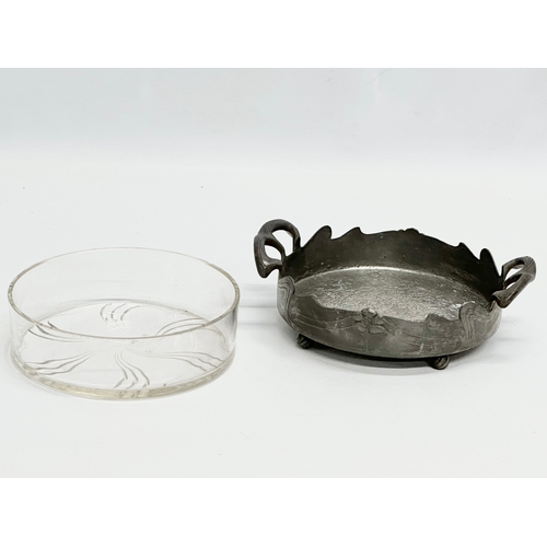 51 - An early 20th century Art Nouveau pewter bowl with original glass liner. Orivit. Circa 1900-1910. 21... 