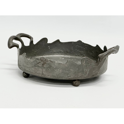 51 - An early 20th century Art Nouveau pewter bowl with original glass liner. Orivit. Circa 1900-1910. 21... 