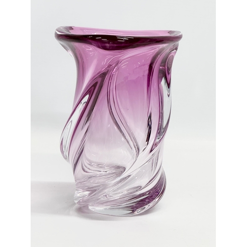 63 - A Val Saint Lambert ‘Swirl’ Glass vase. Signed. 13x18cm