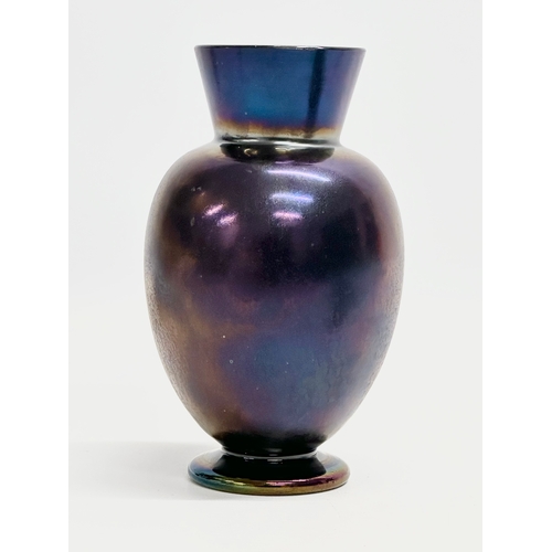 64 - An early 20th century iridescent glass vase by Kralik. Circa 1900. 10x16cm