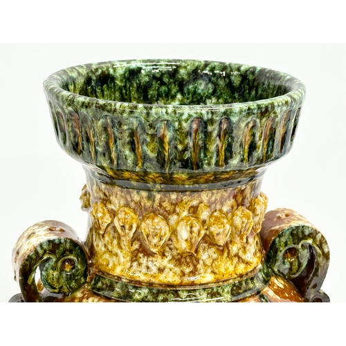 221 - A large Italian Majolica glazed pot. 18x31.5cm