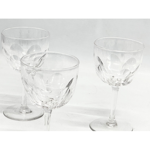 109 - A set of 5 late 19th century Victorian sherry glasses. Circa 1880-1900. 7x12cm