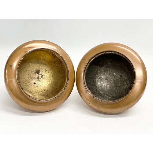 115 - A pair of late 19th century copper jardinières. 18x12.5cm