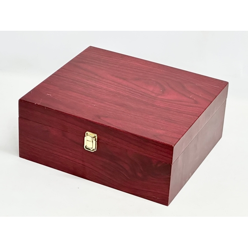 535 - A Wine & Golf gift box. Containing Jacob’s Creek, Calvet Prestige, Black Lebel Red. 36x32x15cm