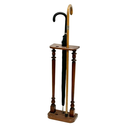 747 - A late Victorian mahogany stick stand/umbrella stand. Circa 1890-1900. 25x13x663.5cm