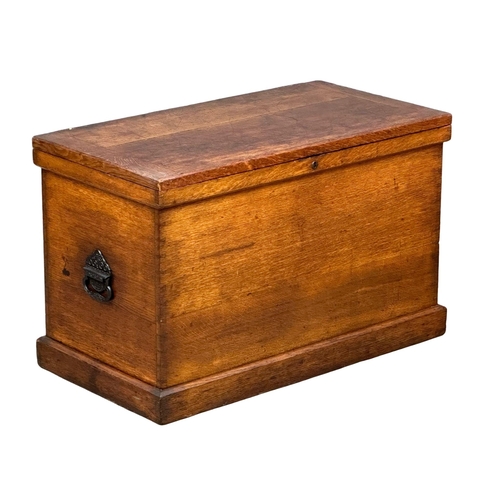 874 - A late 19th Century fitted oak silver chest, circa 1880-90. 89cm x 47cm x 56.5cm 4