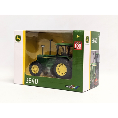 794A - A new Britains John Deere model tractor, 3640. 1/32.