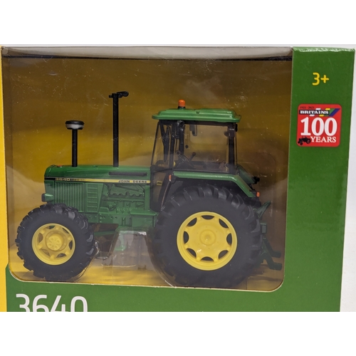 794A - A new Britains John Deere model tractor, 3640. 1/32.