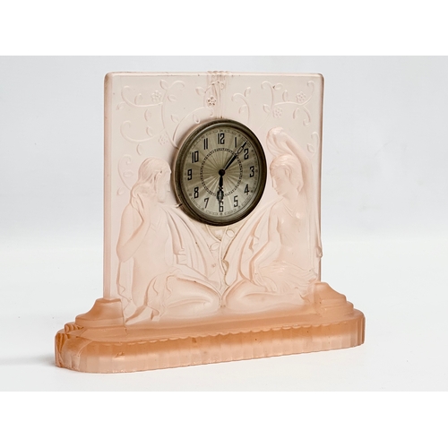 77 - A 1930’s French Art Deco Lalique style mantle clock. 20.5x17cm.