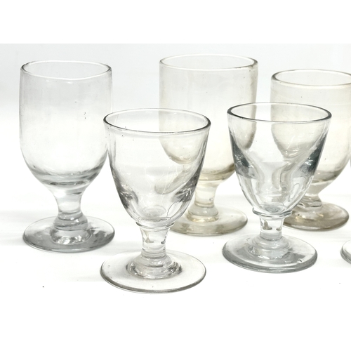 88 - 10 19th century Victorian rummers/gin glasses. Circa 1850-1870. 12cm, 11cm, 10cm, 9cm.