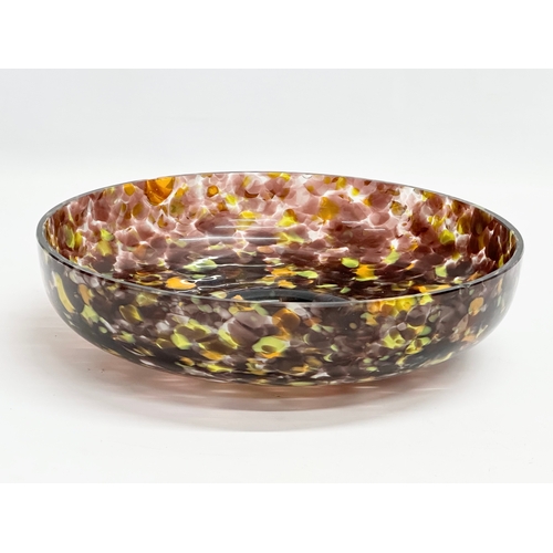 43 - A large Early/Mid 20th Century Spatter Glass bowl. Probably by Franz Welz. 29x7.5cm.