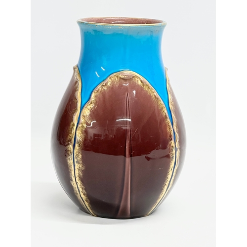 98 - An Early 20th Century French Majolica vase by Sarreguemines. Circa 1900-1920. 14x22cm