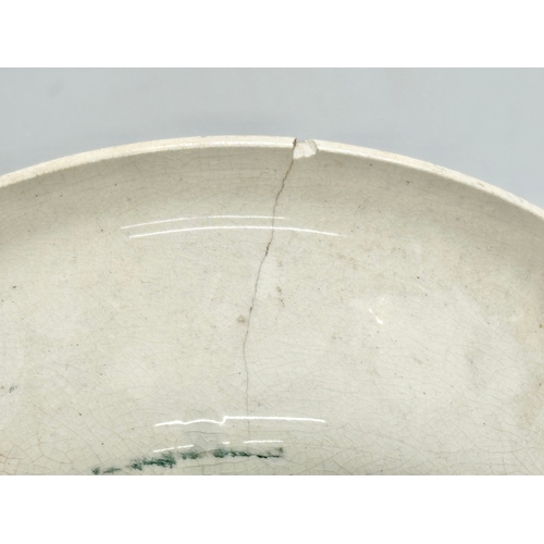 112 - A large Mid 19th Century Scottish Sponge Ware bowl. 26.5x6cm