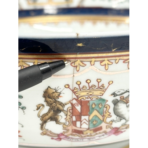 49 - Edme Samson. A large Late 19th Century Samson Armorial French bunch bowl. Circa 1890. 25.5x10.5xm