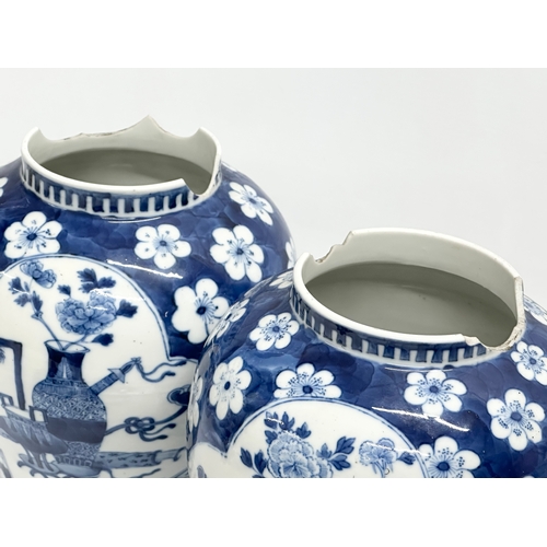 119 - A collection of 18th and 19th Century Chinese and Japanese pottery. A Late 18th Century Chinese Qian... 