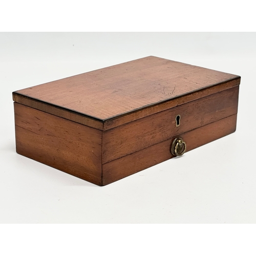 26 - A Mid 19th Century Victorian Winsor & Newton mahogany artists box. 21x12.5x6.5cm