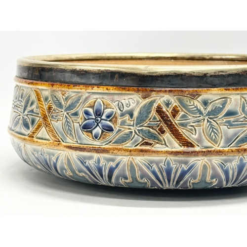 30 - A rare Late 19th Century Doulton Lambeth bowl designed by George Hugo Tabor. Senior assistant Annie ... 