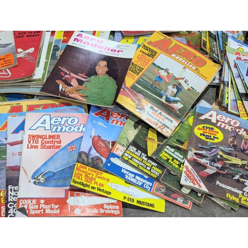 678 - A large collection of vintage Aero Modeller magazines, and Model Aircraft magazines. Circa 1960s, 19... 