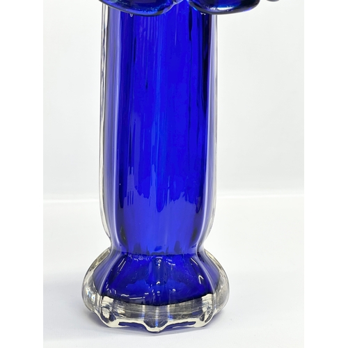 62 - A Mid 20th Century Art Glass vase. 17x38cm