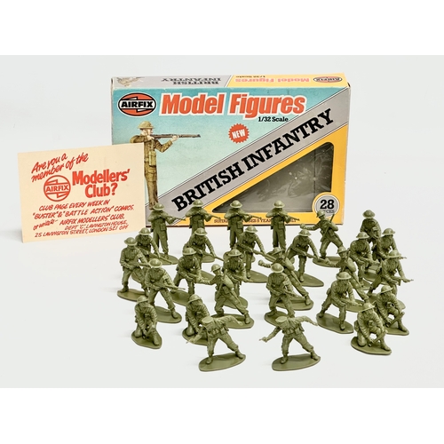 441 - A vintage Airfix British Infantry Model Figures. 28 pieces. 1/32 scale. Original box.