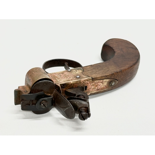 116 - An 18th/19th Century Flintlock Tinder Lighter.