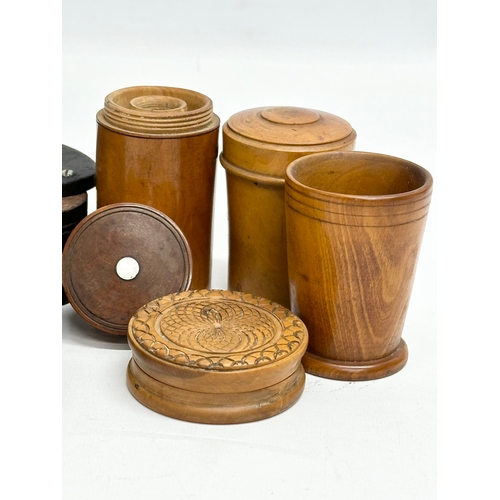 203 - A collection of 19th and 20th Century Treen Ware.